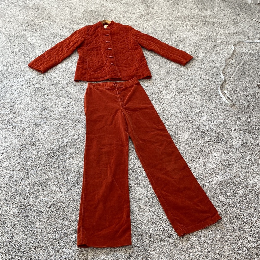 Vintage burnt Reddish orange velveteen pant suit